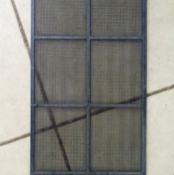 Large AC unit - Picture 3 of 4